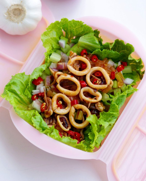 Món mực hấp kiểu Thái