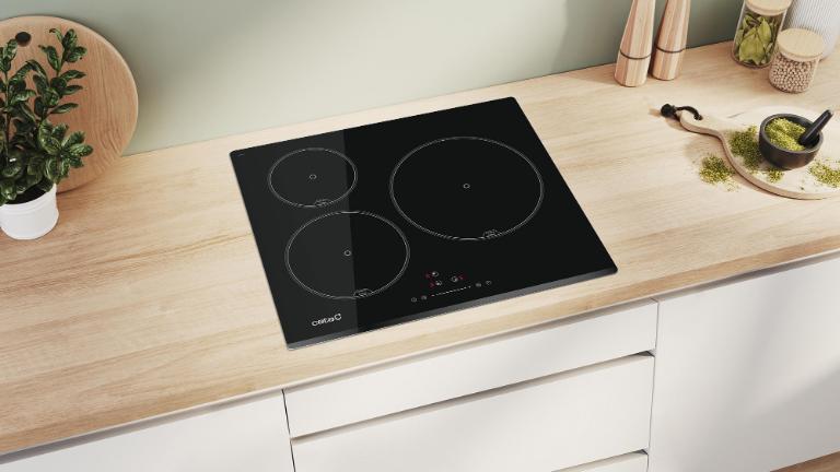 Bếp Từ 3 Vùng Nấu Cata