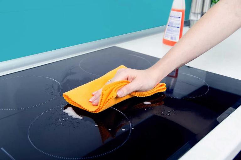 Hướng dẫn vệ sinh và bảo trì bếp để bền lâu